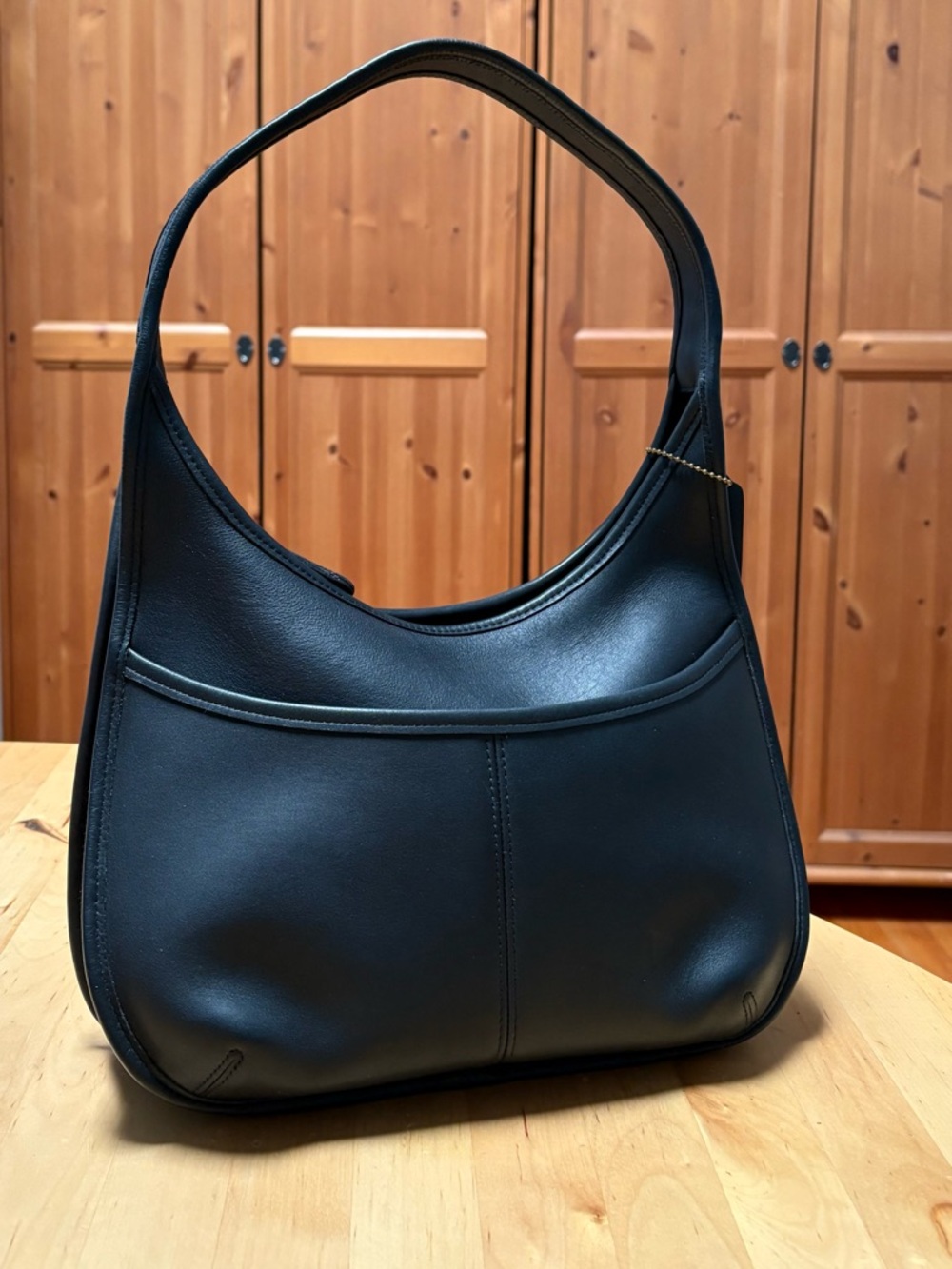 Like new Vintage Coach Pocket Zip Ergo Bag 9033 Black